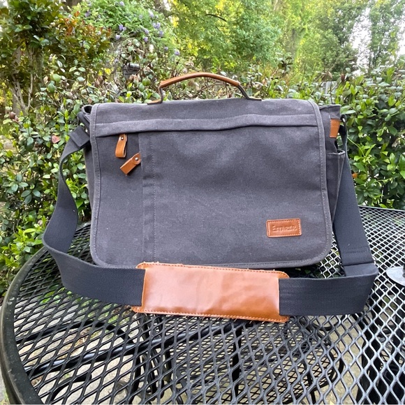 Durable High Quality Waterproof Multi-Pocket/Layer Adjustable Strap Bag! - Picture 3 of 16